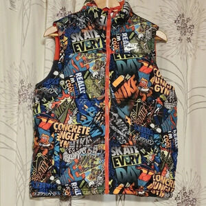 Nike SB Youth Skate Board Reversible Fleece Vest Graphic Red Grey Youth Lg